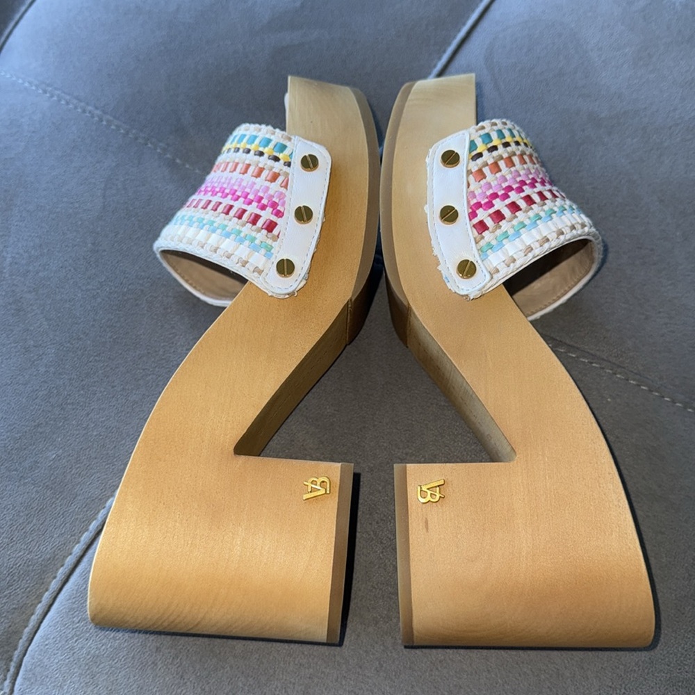 NWT, Veronica Beard woven sandals with wooden heel - Picture 5 of 12
